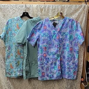 Bundle of 3 v neck scrubs tops by Simply Basic, Basic, & Peaches, size medium